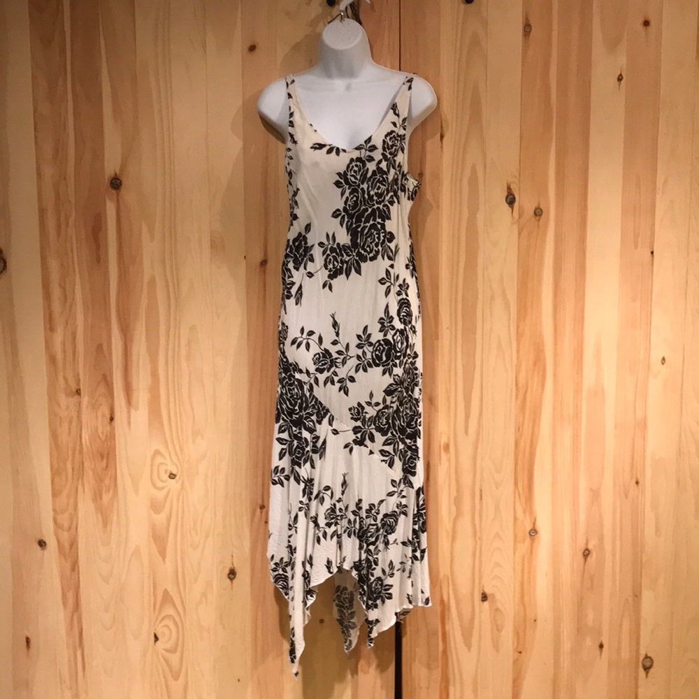 JAMS WORLD black and cream hankerchief bottom dress